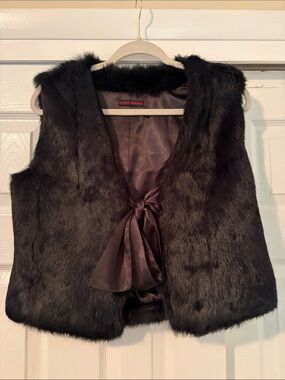 REDFish Design Black Rabbit Fur Vest with Satin Front Tie